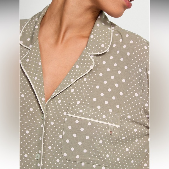 Victoria's Secret Pajama Set Turtle Dove Dotted Stripe - Picture 3 of 5